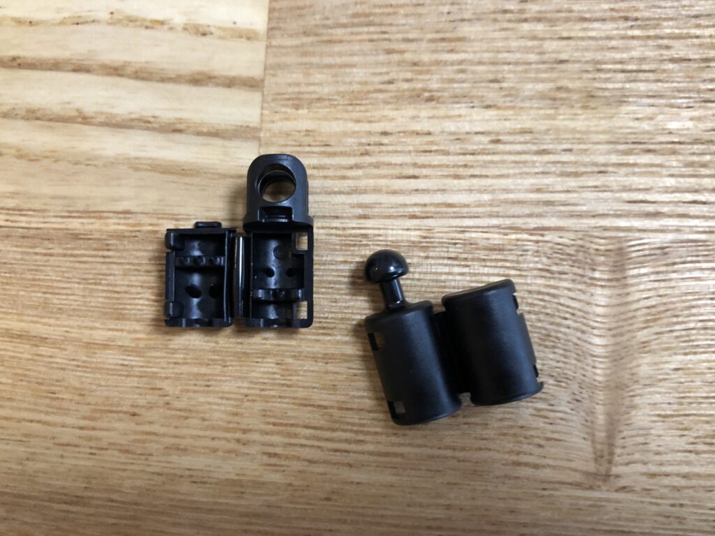 開封した安全パーツ